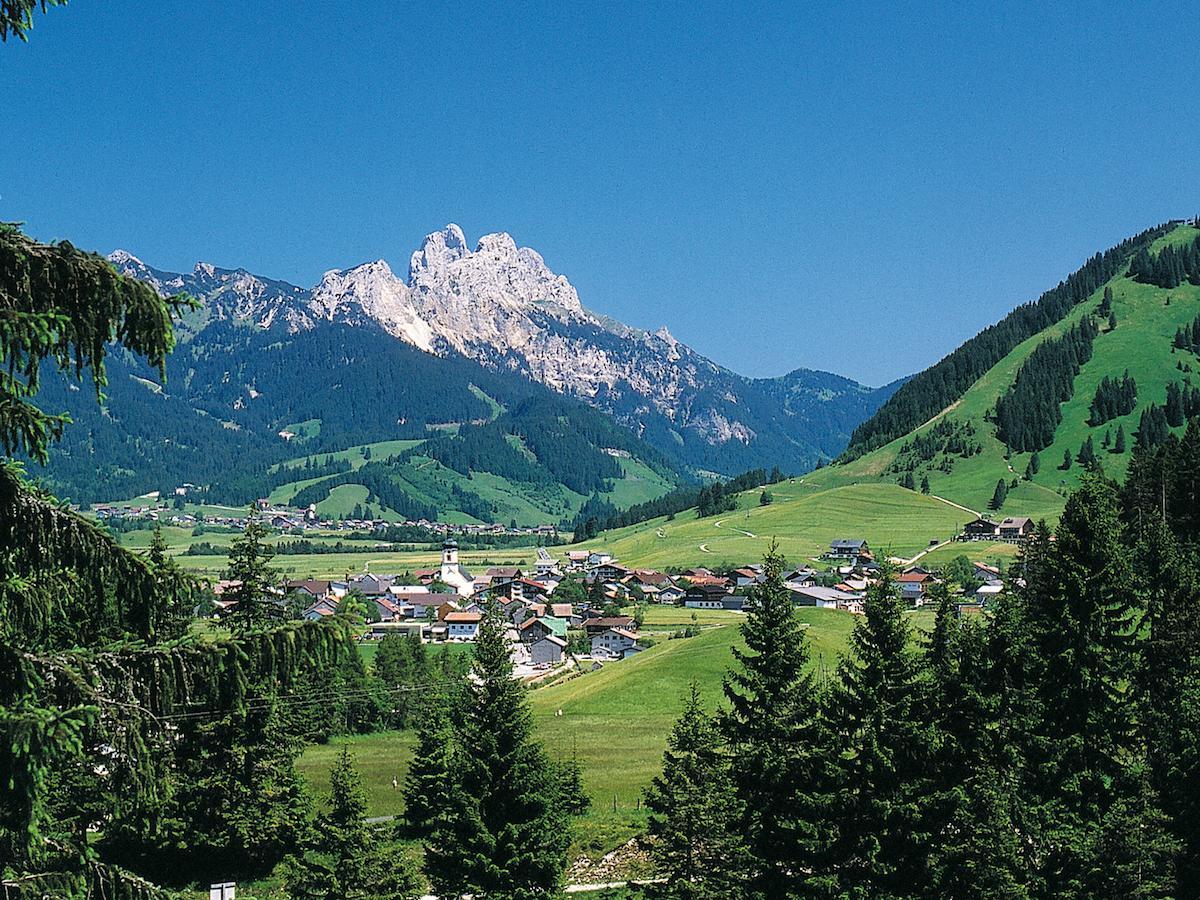 فندق تانهايمفي  Camping Alpenwelt المظهر الخارجي الصورة
